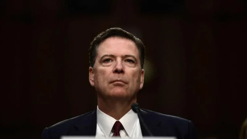 James Comey, mantan Direktur FBI, menghadapi tuntutan setelah Presiden Donald Trump mendesaknya untuk ditindak. (Sumber: Getty Images)