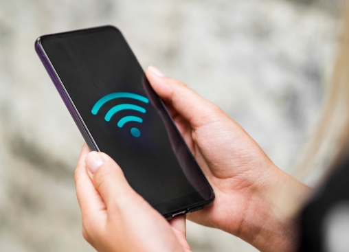 Honeygain memungkinkan pengguna memonetisasi koneksi internet yang tidak terpakai menjadi pendapatan pasif berupa Dollar atau Crypto. (Foto: Freepik/koransakti.co.id)