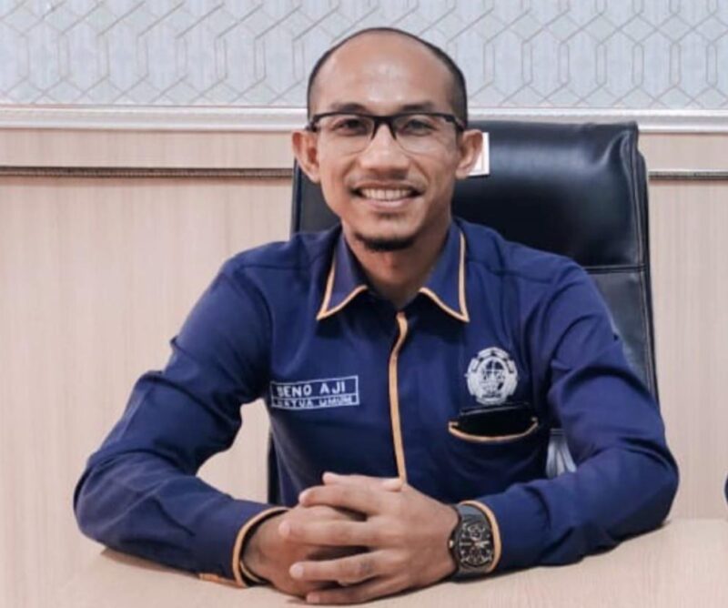 Seno Aji, S.Sos, S.H, M.H