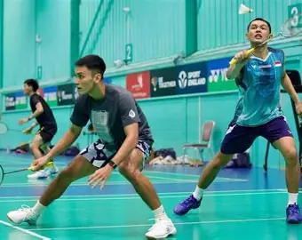 Atmosfer persaingan di Utilita Arena Birmingham, Inggris, saat memasuki babak krusial 16 besar turnamen bulu tangkis tertua di dunia, All England 2026.