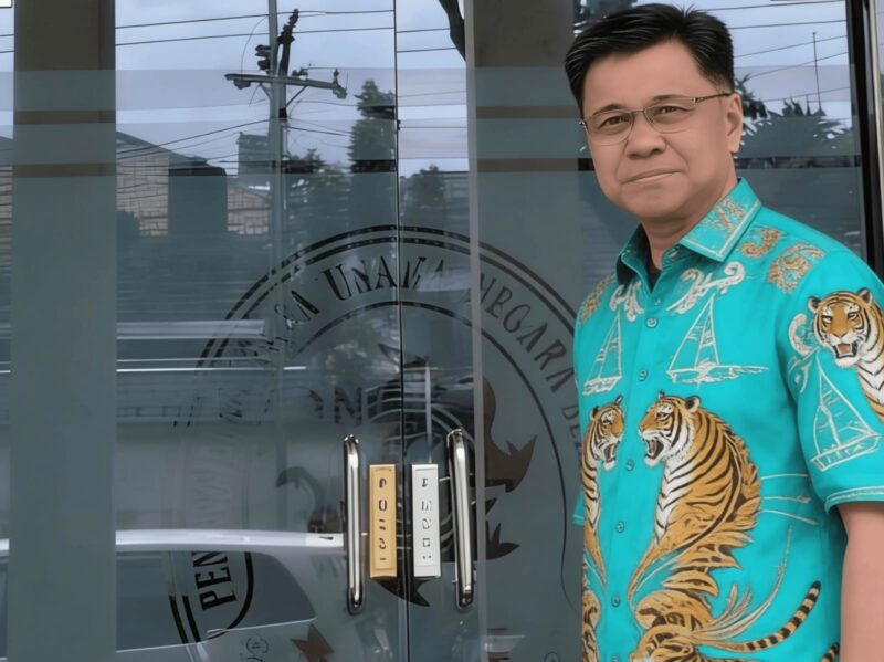 DR. H. Endang Hadrian SH. MH.