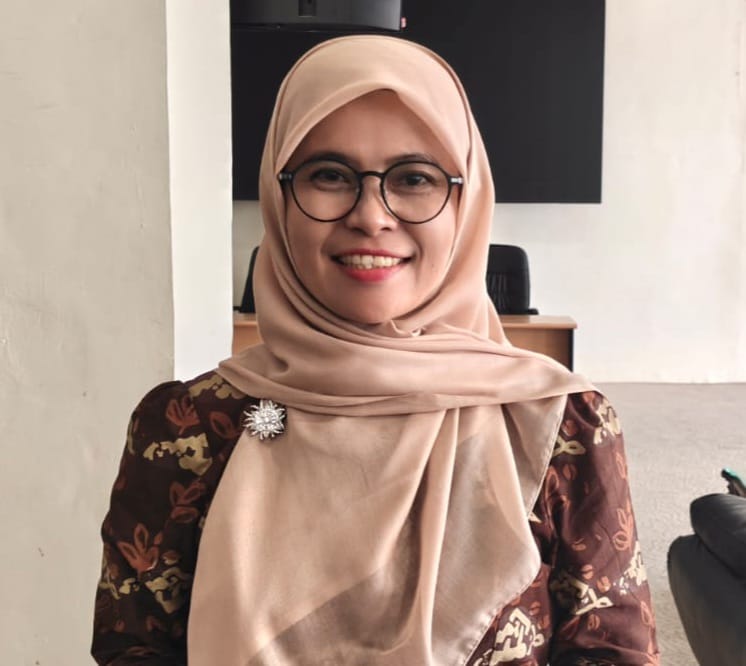 Kepala Dinas Lingkungan Hidup Kabupaten Kerinci, Neneng Susanti, S.Hut.,M.Si