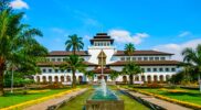 ksplorasi Seru! 10 Destinasi Wisata Bandung Paling Hits: Dari Nuansa Klasik hingga City Light Memukau